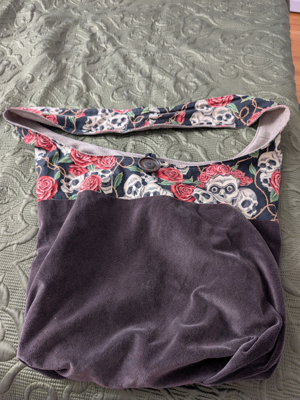 Women’s Skull & Rose Crossbody Tote in Chocolate Brown Corduroy
